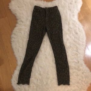 Brand new Zara leopard denim pants with tags on!
